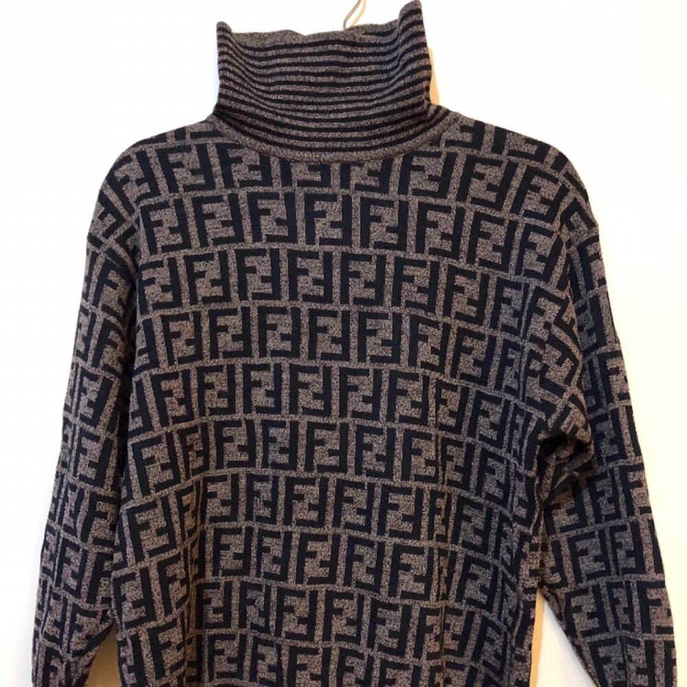 Fendi sweater! - Picture 2 of 6
